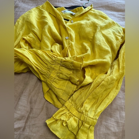 Zara Yellow 100% Ramie Tie Waist Cropped Blouse with ruffled long sleeve - Picture 9 of 12